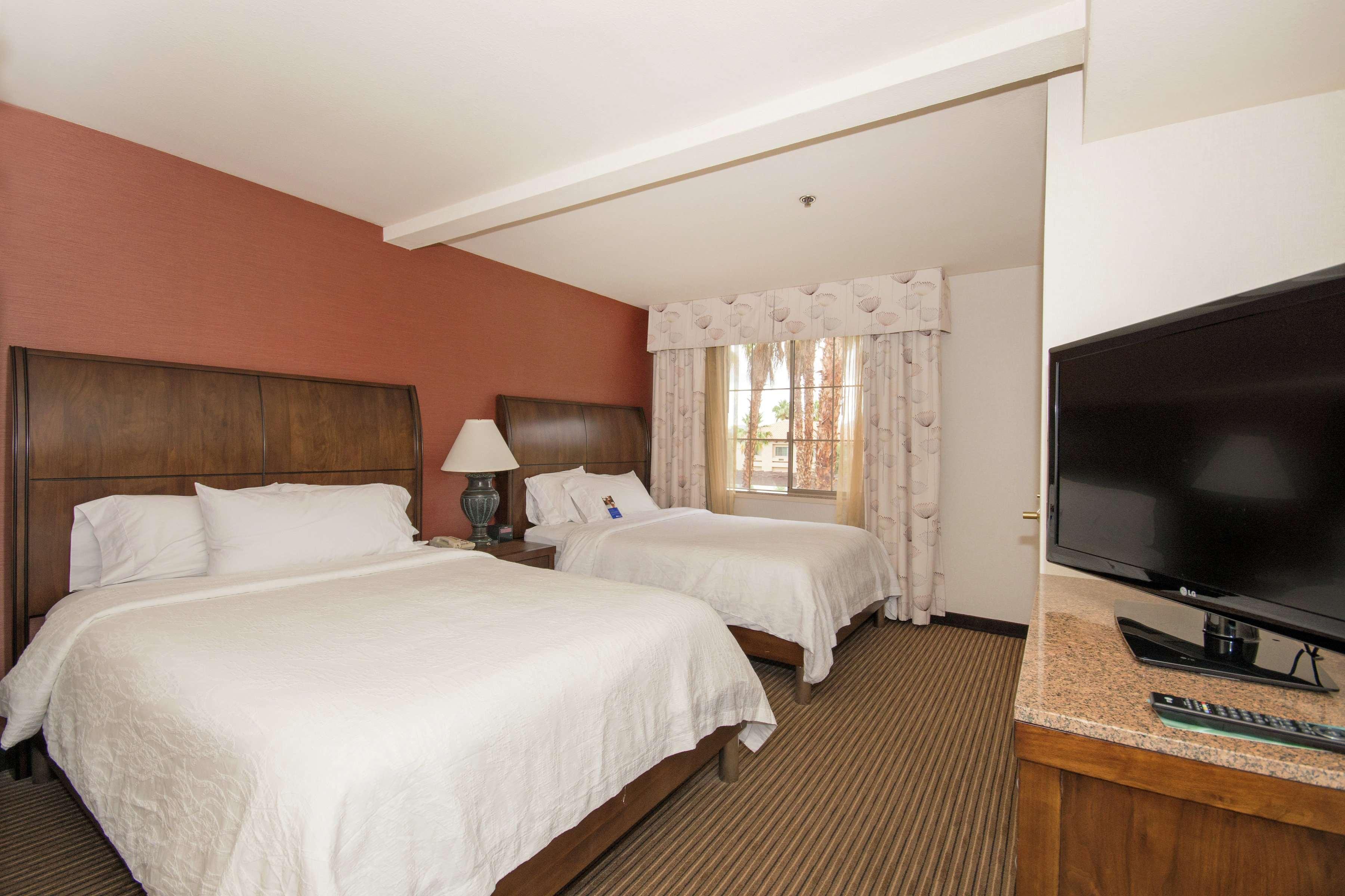 Hilton Garden Inn Palm Springs/Rancho Mirage Dış mekan fotoğraf