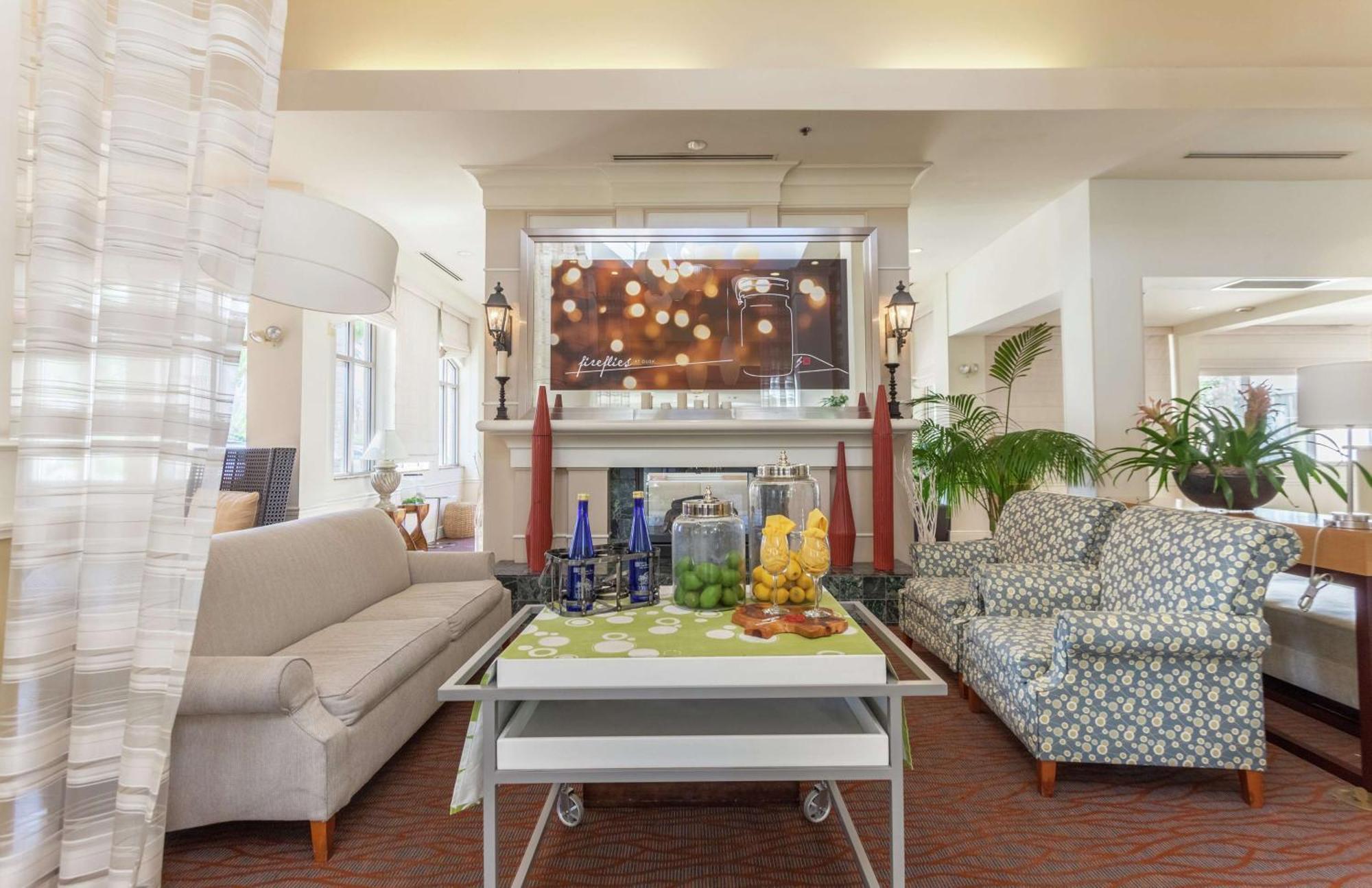 Hilton Garden Inn Palm Springs/Rancho Mirage Dış mekan fotoğraf