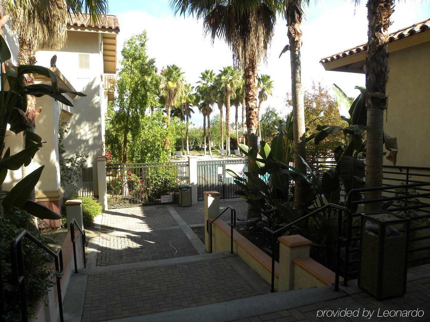 Hilton Garden Inn Palm Springs/Rancho Mirage Dış mekan fotoğraf