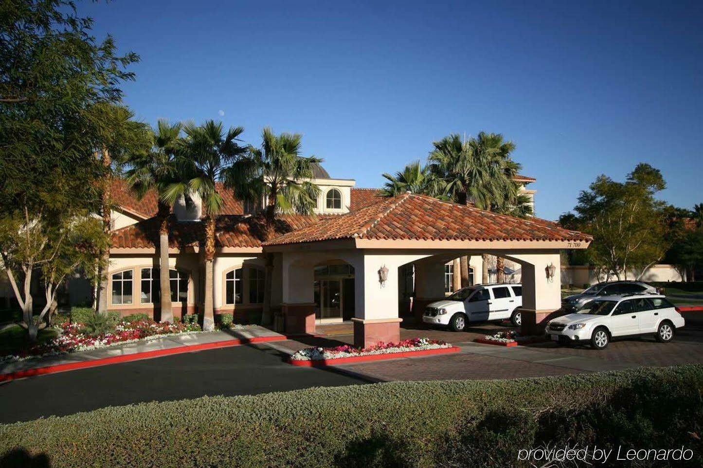 Hilton Garden Inn Palm Springs/Rancho Mirage Dış mekan fotoğraf